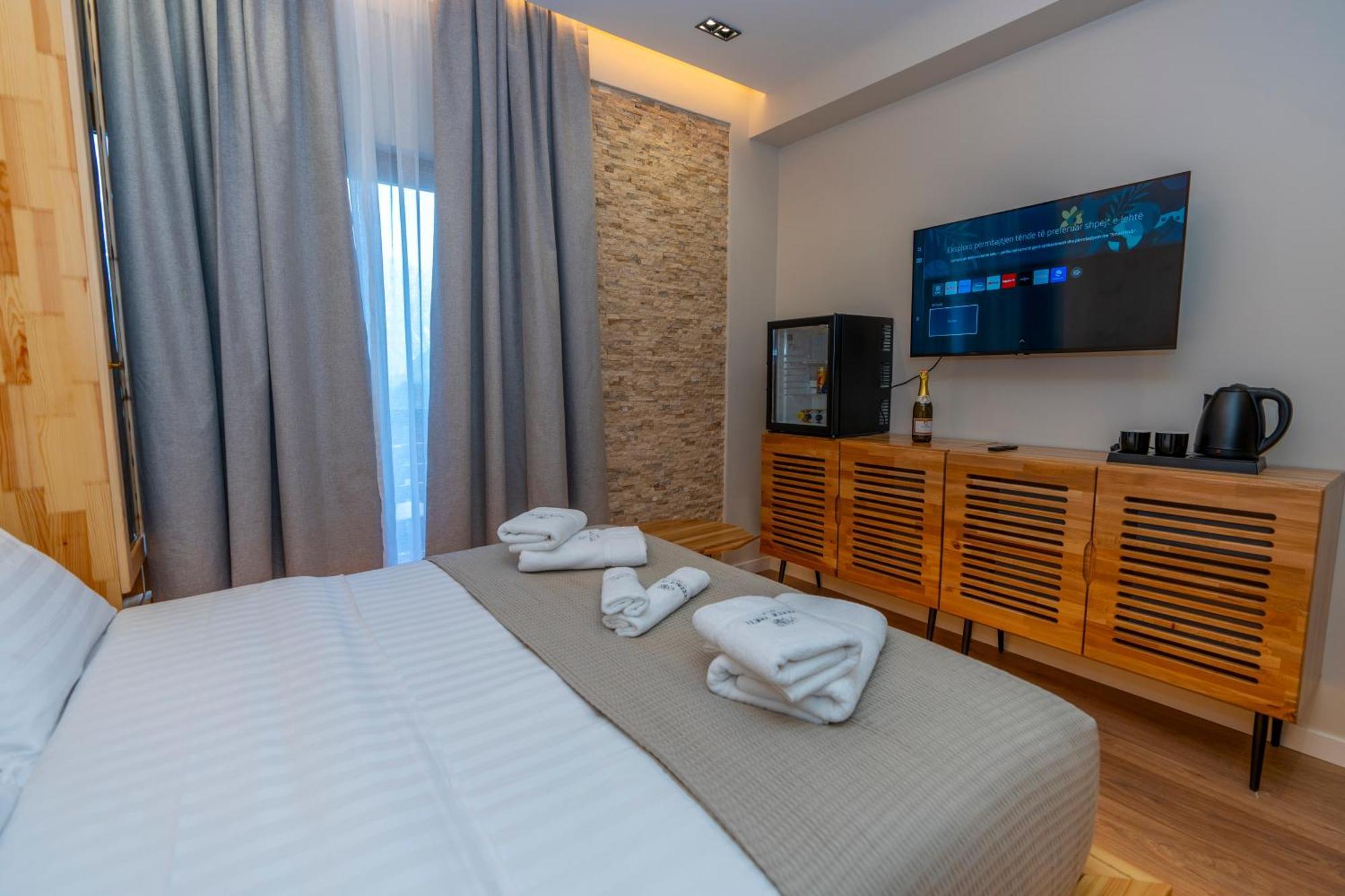Hotel Jezerca טת מראה חיצוני תמונה