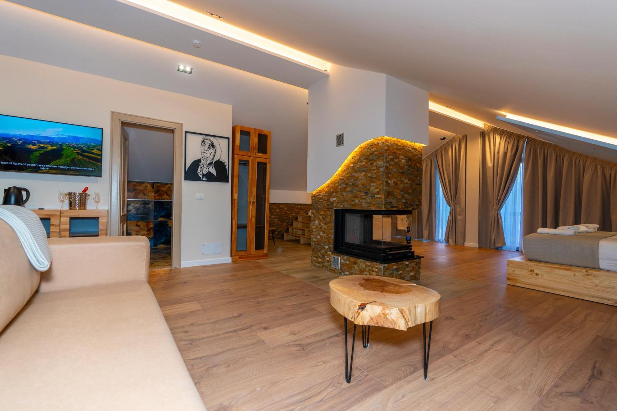 Hotel Jezerca טת מראה חיצוני תמונה