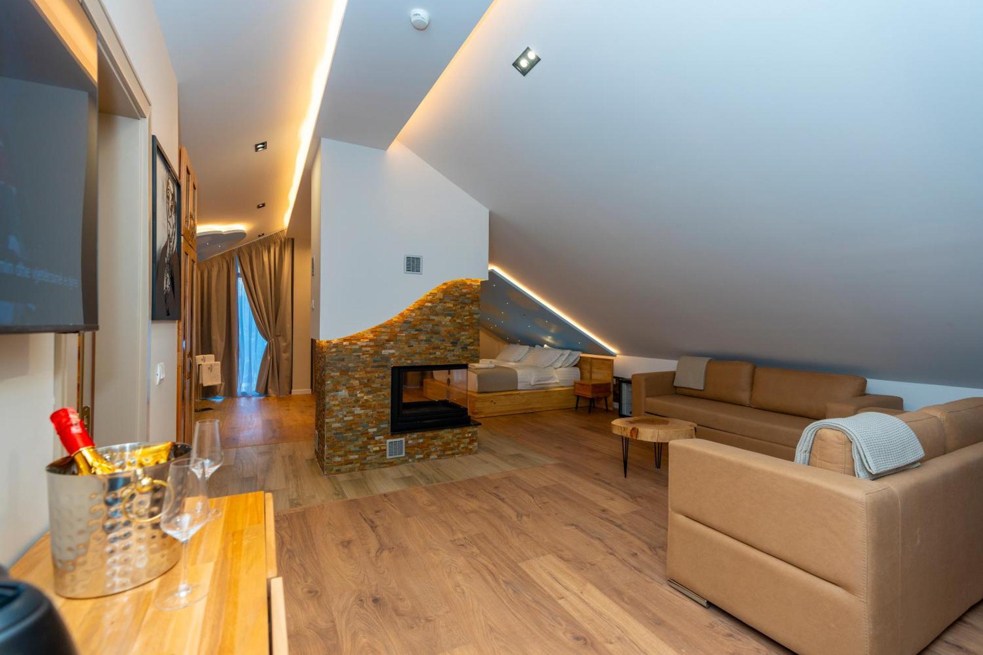 Hotel Jezerca טת מראה חיצוני תמונה
