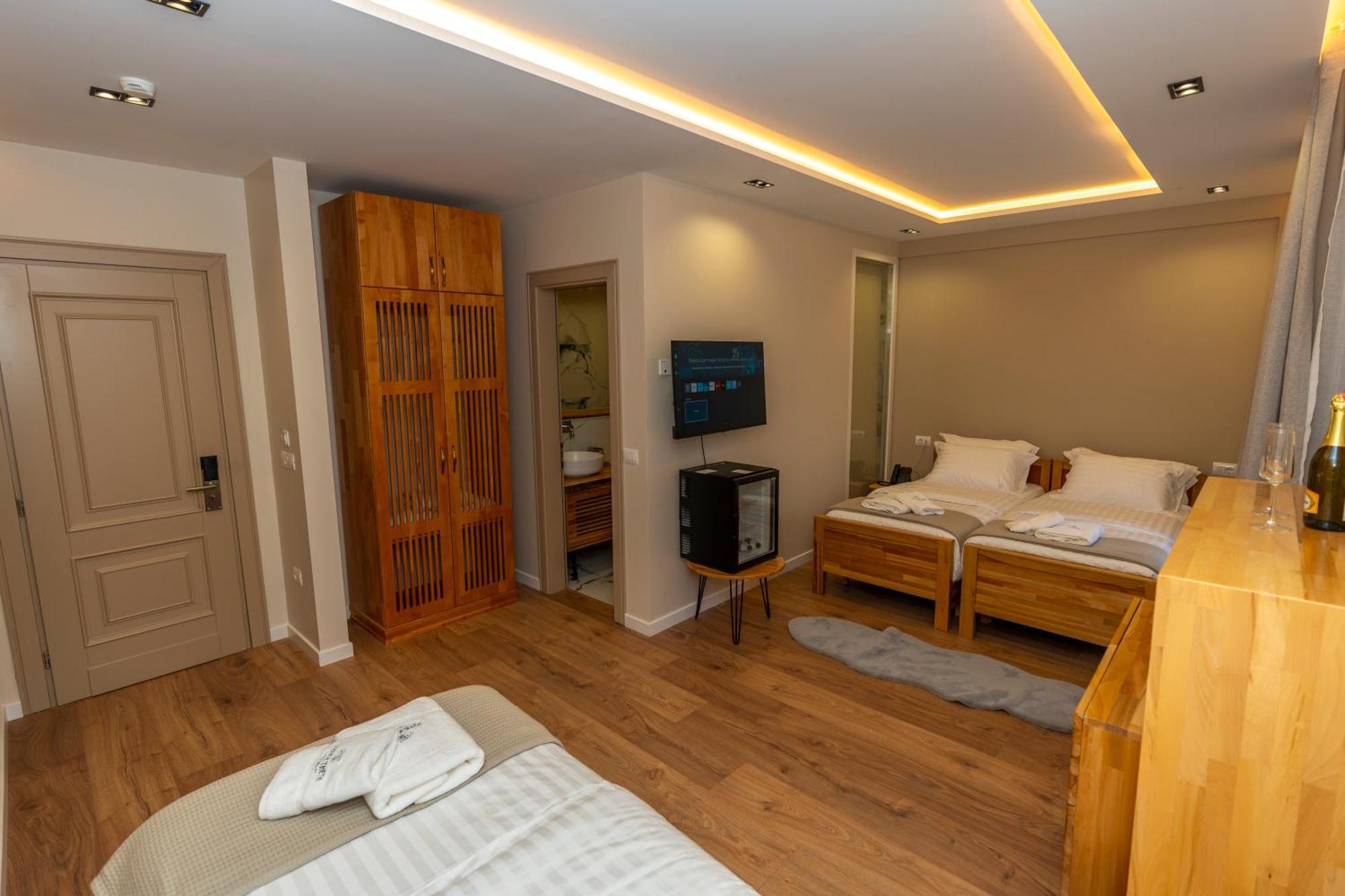 Hotel Jezerca טת מראה חיצוני תמונה